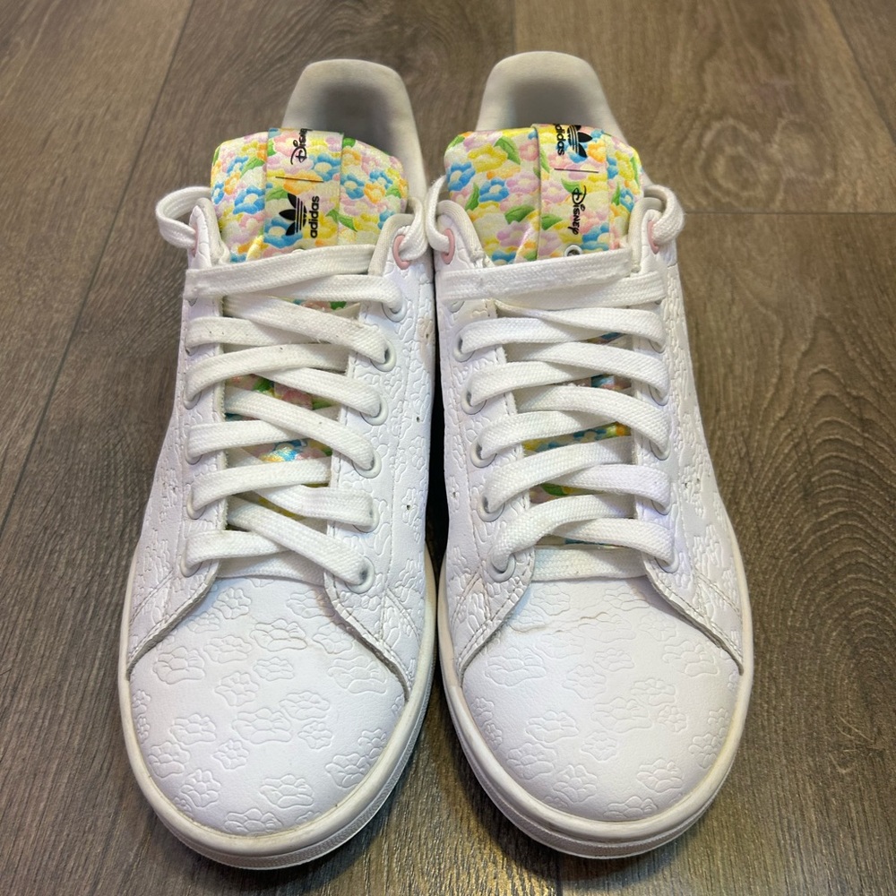 Adidas x Disney Stan Smith “Bambi” – Women’s Size 8